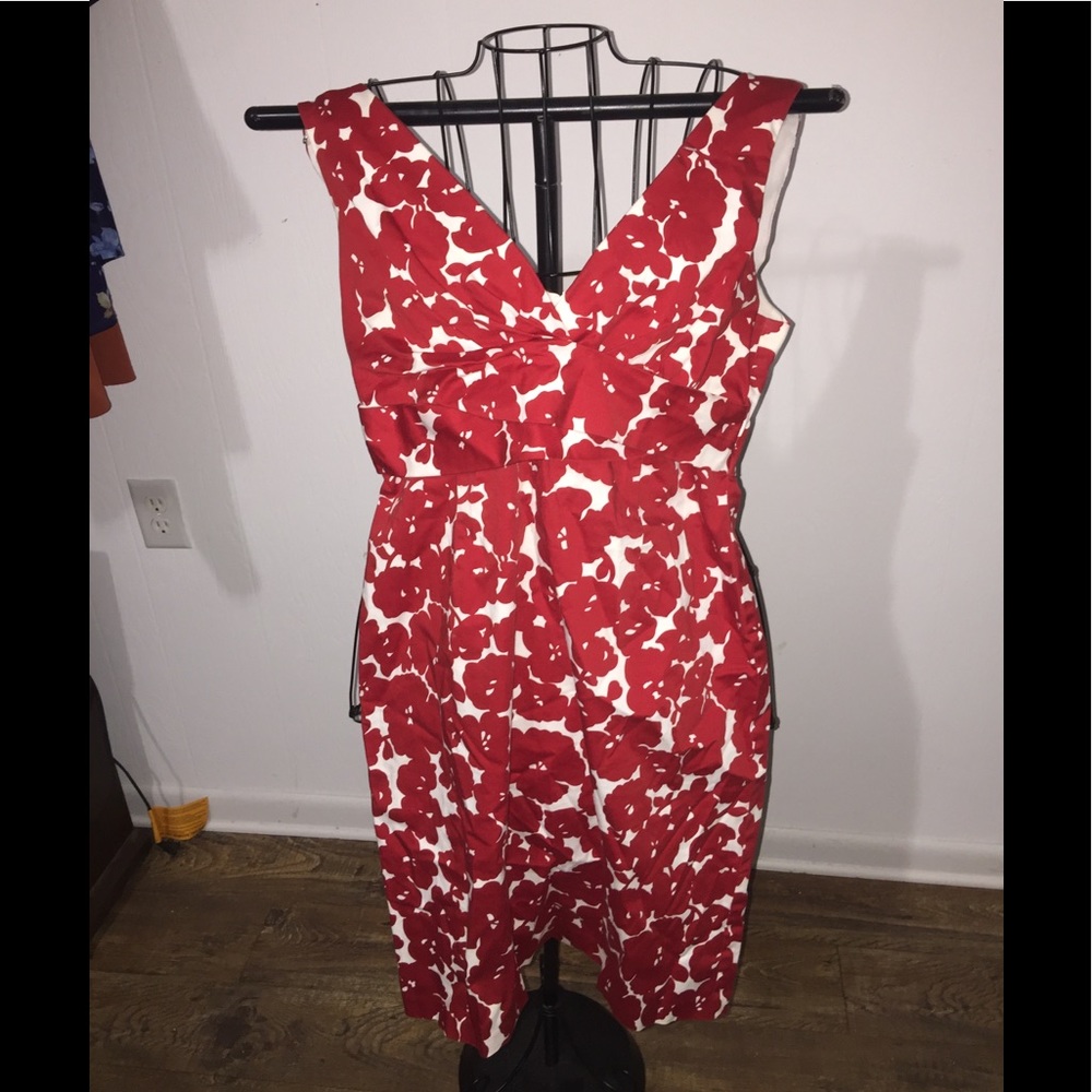 Donna Ricco size 12P stretch v neck soft comfy casual dressy elegant‎ red floral